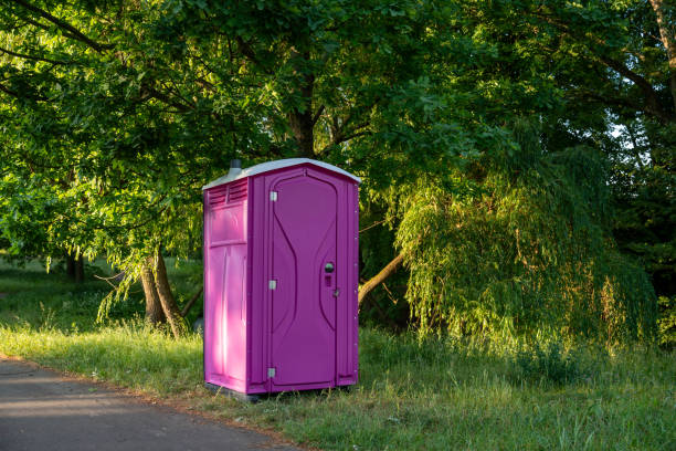 Best Portable restroom trailer rental  in Bardmoor, FL